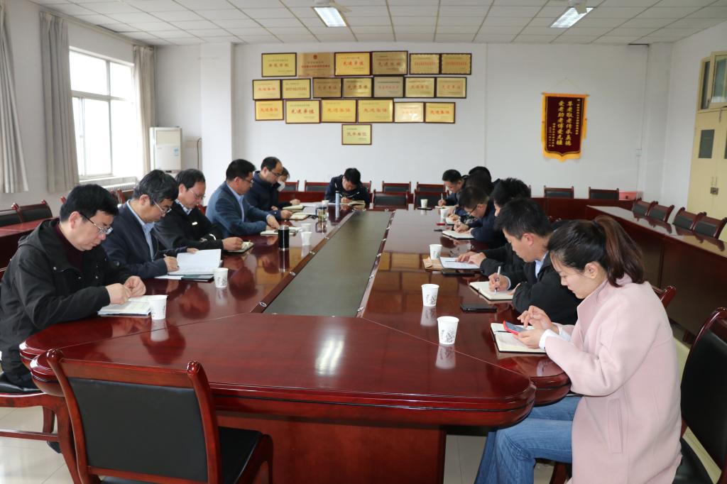 校领导召开菠菜担保全网担保网2023年重点项目推进专题会议