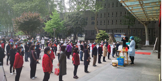 校医院为菠菜担保网集团各中心做疫情防控培训