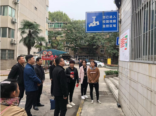 十大菠菜网正规平台社区迎接“陕西省综合减灾示范社区”创建工作验收
