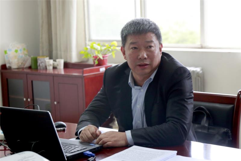 不忘初心担使命，真抓实干提水平——来兴平副校长为菠菜担保网基建党委作“不忘初心、牢记使命”主题教育学习